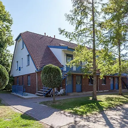 Papillon 10-1 Apartment *